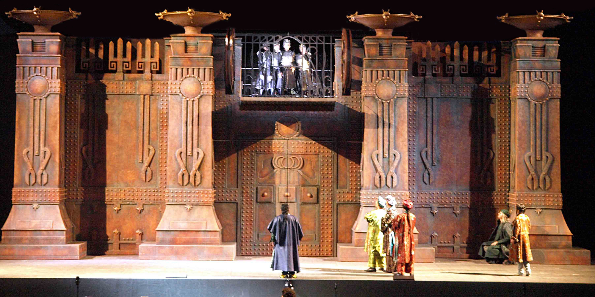 Turandot first act